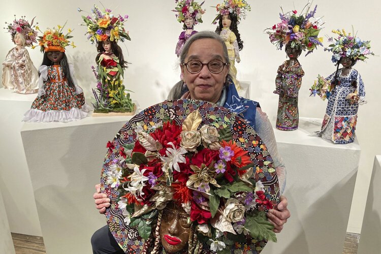 Dollmaking with PRIDE! A workshop led by regional fiber artist Joyce Morrow Jones, part of the CONVERGE exhibition of Ohio LGBTQ art.